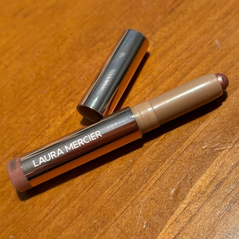 Laura Mercier Caviar Stick Eye Color Eyeshadow Bed of Roses - Picture 6 of 16